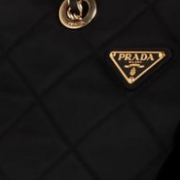PRADA Re-Edition 1995 Chain Nylon Bag - Picture 6 of 8